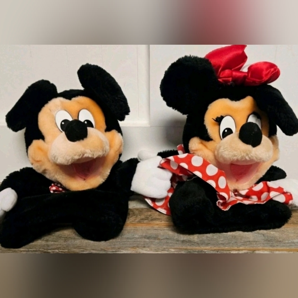 Vintage Mickey And Minnie Mouse Puppets